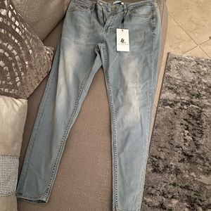 Legend London Spray On Jeans Stone Wash 32/30